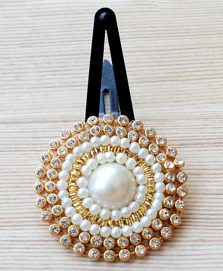 Pretty Ponytails Pearl & Stone Flower Design Hair Clip - Golden & White