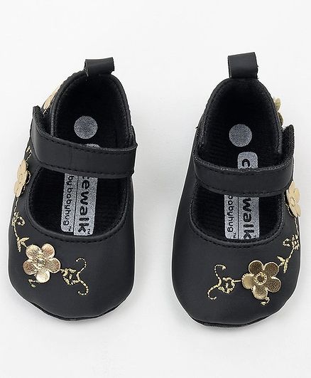Cute Walk by Babyhug Booties Floral Embellishment - Black