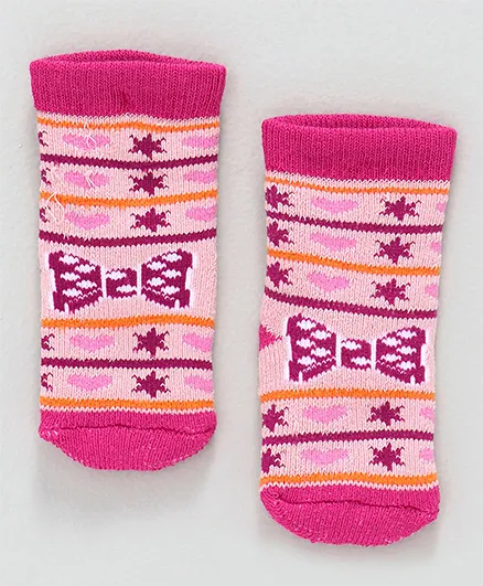 Cute Walk By Babyhug Terry Antibacterial Ankle Length Socks Star Design - Pink