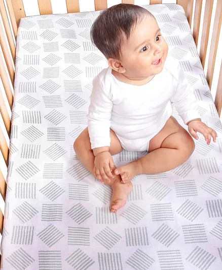 Kaarpas Premium Organic Cotton Muslin Fitted Cot Crib Sheet with Charming Patterns of Lines - Sage Green