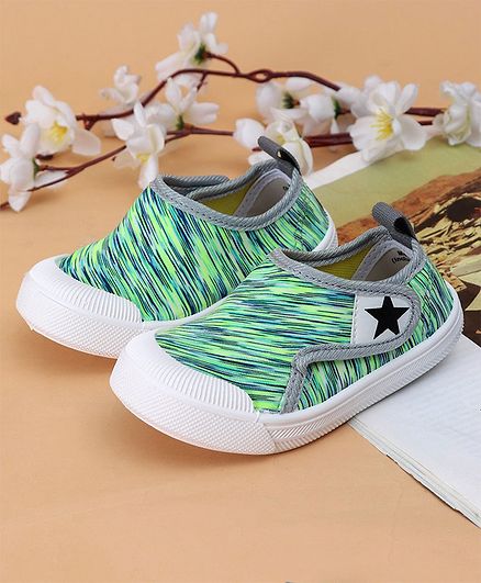 Cute Walk by Babyhug Casual Shoes - Green