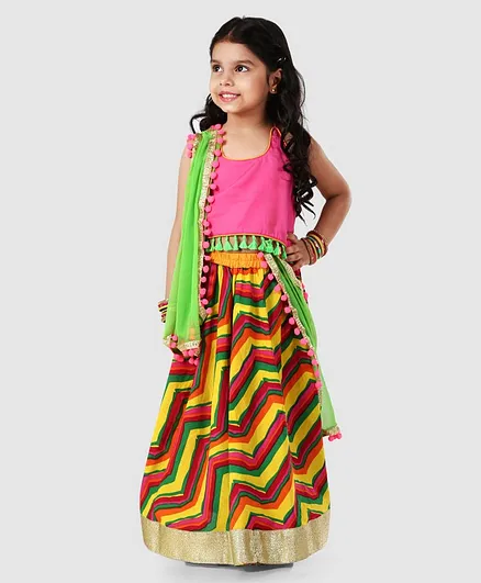 Kids Chakra Sleeveless Halter Neck Choli With Distorted Chevron Print Lehenga & Dupatta Set - Pink