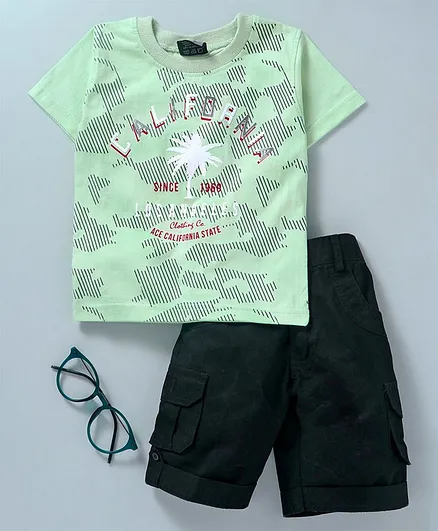 Rikidoos Half Sleeves Printed Tee With Shorts - Green & Black