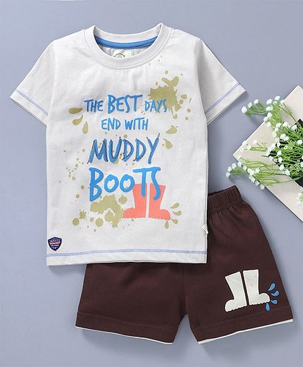 Olio Kids Half Sleeves Tee & Shorts Text Print - White Brown