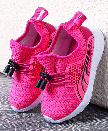 Cute Walk by Babyhug Sports Shoes - Pink