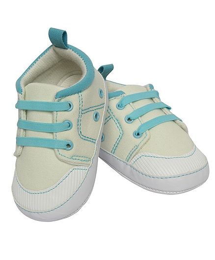 Morisons Baby Dreams Casual Shoes - Off White & Blue