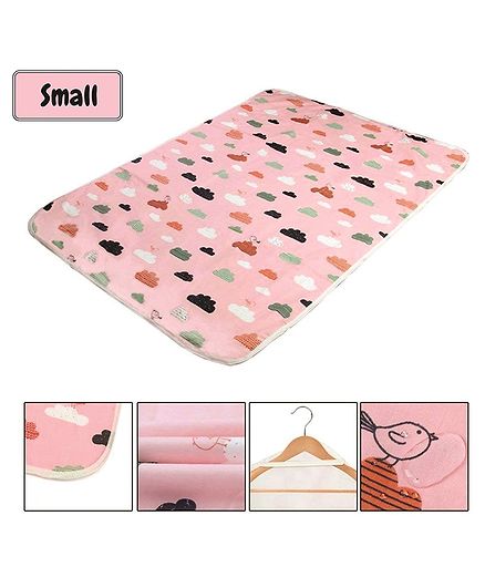 Syga Waterproof Diaper Changing Mat And Mattress Protector Cloud Design Small - Pink