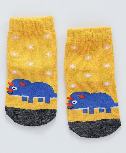 Cute Walk by Babyhug Non Terry Antibacterial Ankle Length Socks Animal Design - Yellow Blue