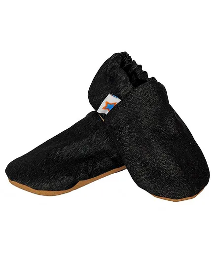 Skips Solid Back Elastic Booties - Black