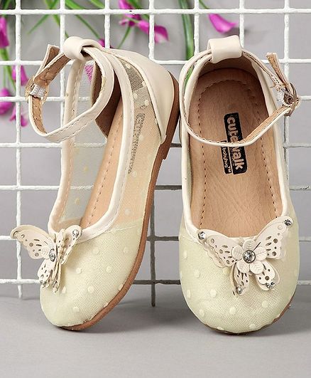 Cute Walk by Babyhug Butterfly Motif Bellies - Beige