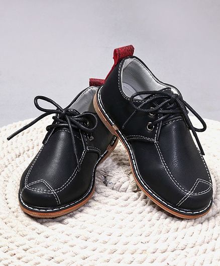 Cute walk by Babyhug Formals Shoes - Black