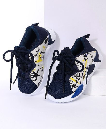 Cute Walk by Babyhug Sports Shoes - Black Beige