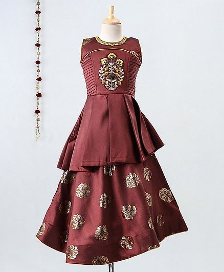 Enfance Sleeveless Flower Embroidered Motif Print Gown - Maroon