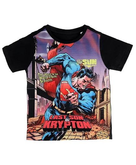Superman By Crossroads He Gets His Power From The Sun Print Half Sleeves T-Shirt - Multicolor