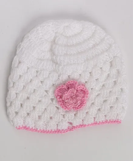 MayRa Knits Flower Design Knitted Cap - White