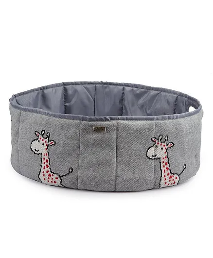 Pluchi Happy Giraffe Print Knitted Medium Basket - Light Grey