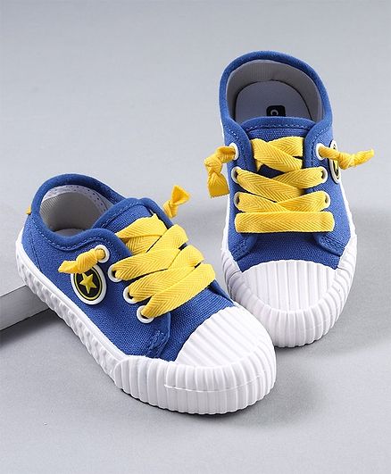 Cute Walk by Babyhug Sneaker Shoes - Blue