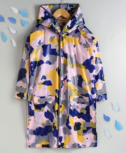 Kookie Kids Full Sleeves Hooded Camouflage Raincoat with Attached Pouch - Blue