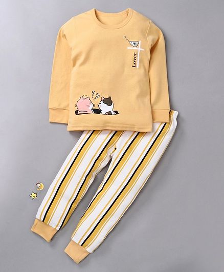 Kookie Kids Full Sleeves Night Suit Kitten Print - Yellow