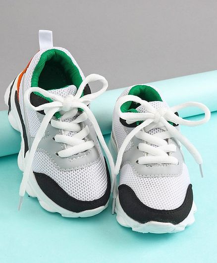 Cute Walk by Babyhug Mesh Sport Shoes - White