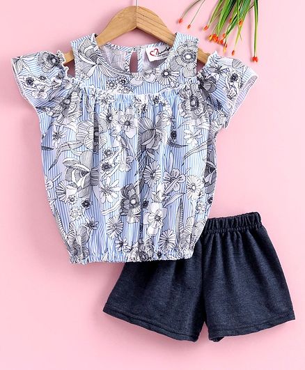M'andy Floral Print Half Sleeves Top With Denim Shorts - White
