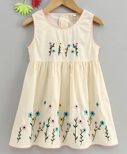 Smile Rabbit Sleeveless Floral Embroidered Frock - Cream