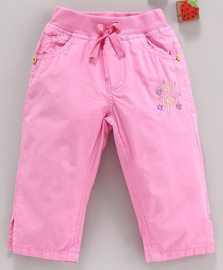 Olio Kids Three Fourth Leggings Text Embroidered - Pink