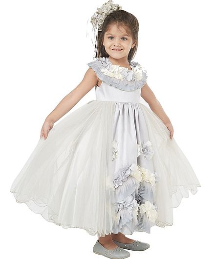 Tic Tac Toe Sleeveless Ruffle Floral Decor Gown - Silver