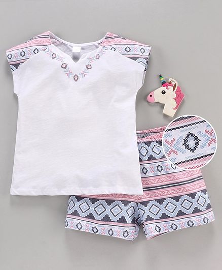 LC Waikiki Short Sleeves Embroidery Detailing Top & Shorts Set - White