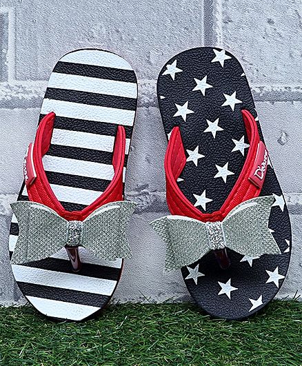 D'chica Striped & Star Printed Mismatch Flip Flops - Black & White