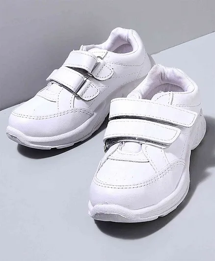 Cute Walk by Babyhug School Shoes - White