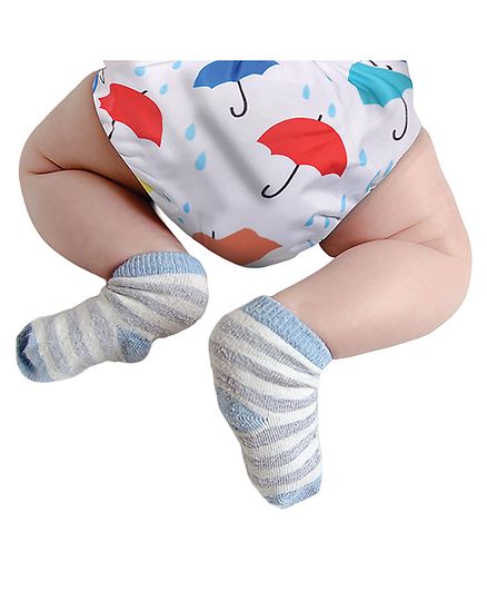 Polka Tots Reusable Cloth Diapers with Bamboo Insert Umbrella Print - Multicolor