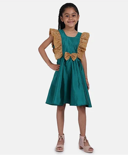 BownBee Cap Sleeves Sequin Detailing Flared Dress - Green