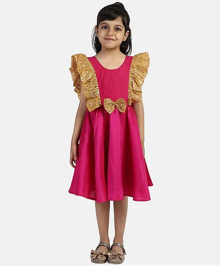 BownBee Cap Sleeves Sequin Detailing Flared Dress - Pink