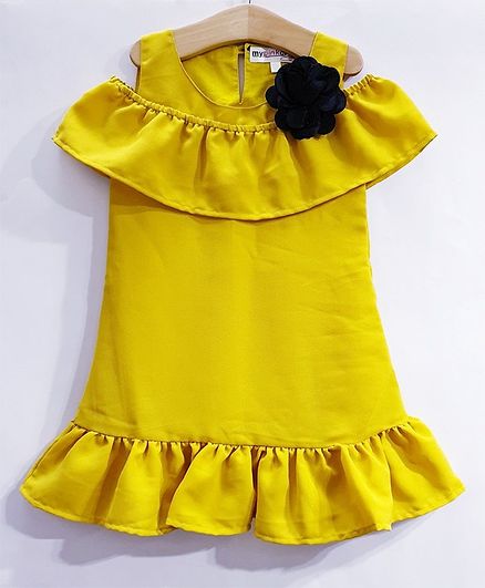 My Pink Closet Half Sleeves Flower Detailing Cold Shoulder Dress - Yellow