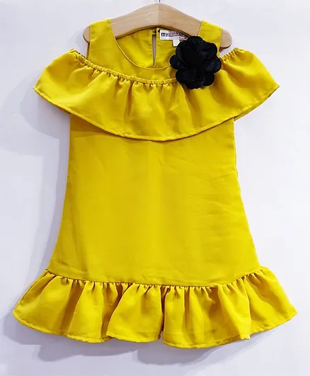 My Pink Closet Half Sleeves Flower Detailing Cold Shoulder Dress - Yellow