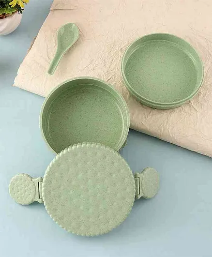 Lunch Box with Clip Lock Lid & Spoon 550 ml - Green