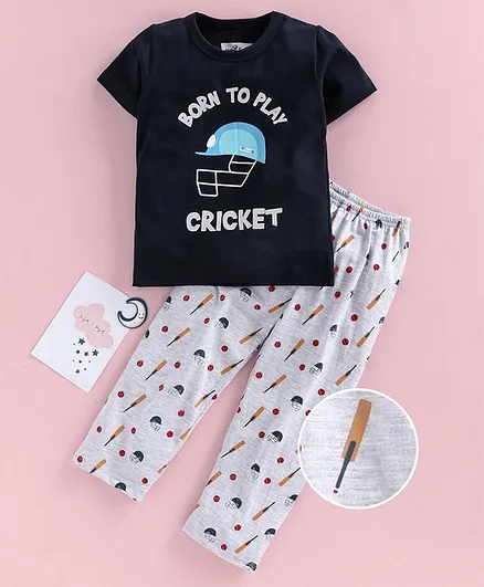 Nite Flite Born To Play Print Half Sleeves Night Suit - Multi Color