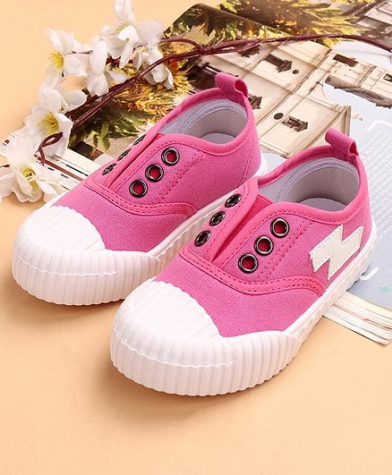 Cute Walk by Babyhug Canvas Shoes - Pink