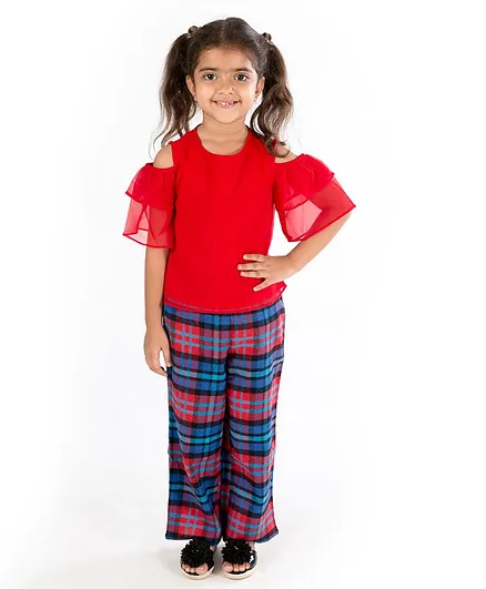 Pspeaches Half Sleeves Cold Shoulder Top With Checked Pants - Red