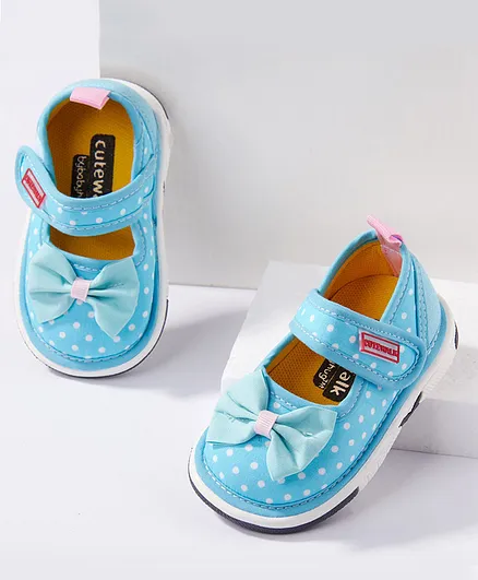 Cute Walk by Babyhug Canvas Shoes Bow Applique - Blue