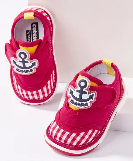 Cute Walk by Babyhug Canvas Shoes Anchor Patch - Dark Pink