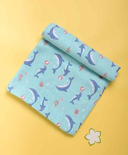 Kaarpas Ocean Dive Large Organic Muslin Swaddle Dolphin Print Large - Blue