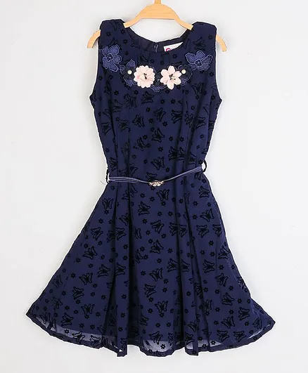 Peppermint Sleeveless Floral Applique Flared Dress - Navy Blue