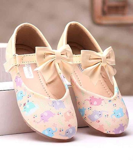 Cute Walk by Babyhug Belly Shoes Bow Applique - Beige
