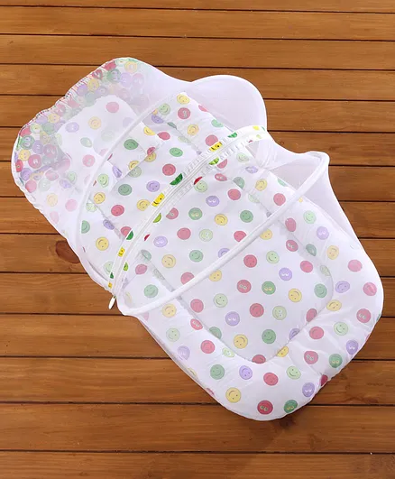 Babyhug Cotton Bedding Set with Mosquito Net Smiley Print - White Base