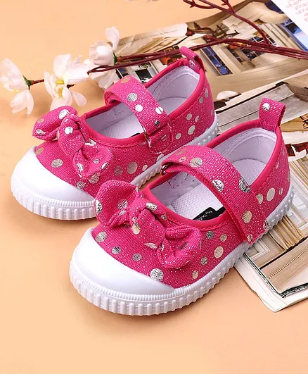 Cute Walk by Babyhug Canvas Shoes Bow Applique - Pink