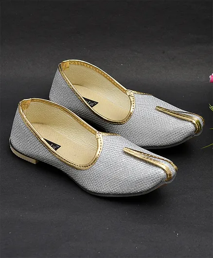 Little Palz Shimmer Finish Mojaris - Silver