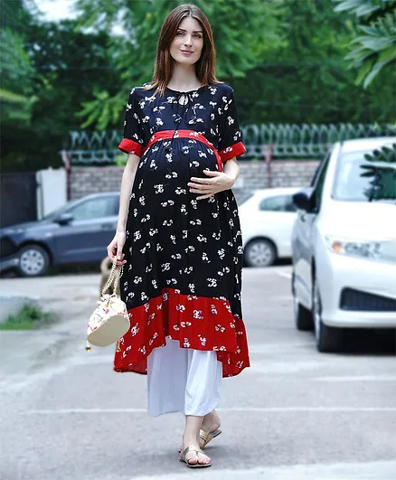 Mine4Nine Flower Print Fit & Flare Three Fourth Sleeves Maternity Kurta - Black