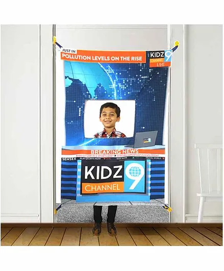 A&A Kreative Box News Studio Pretend Play Curtain - Blue